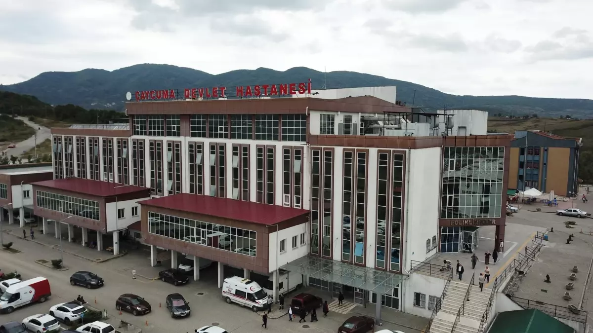 16 yaşındaki çocuk, ağrı şikayetiyle gittiği hastanede doğum yaptı