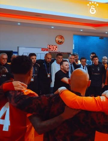 Galatasaray'ın Efsane Zaferi: Liverpool'u Deviren Gece Özel Yayında! 3733961258182394231 301557358 | Gündem Sivas™ Haber