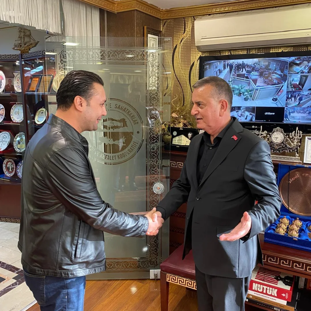 Sivas Belediyespor Yönetimi, Başkan Vekili Mesut Dursun'u Ziyaret Etti