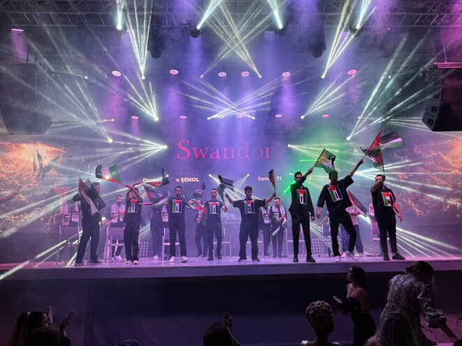 Sivaslı ve İstanbullu Kuaförlerden MY Akademi’de Anlamlı Filistin Performansı