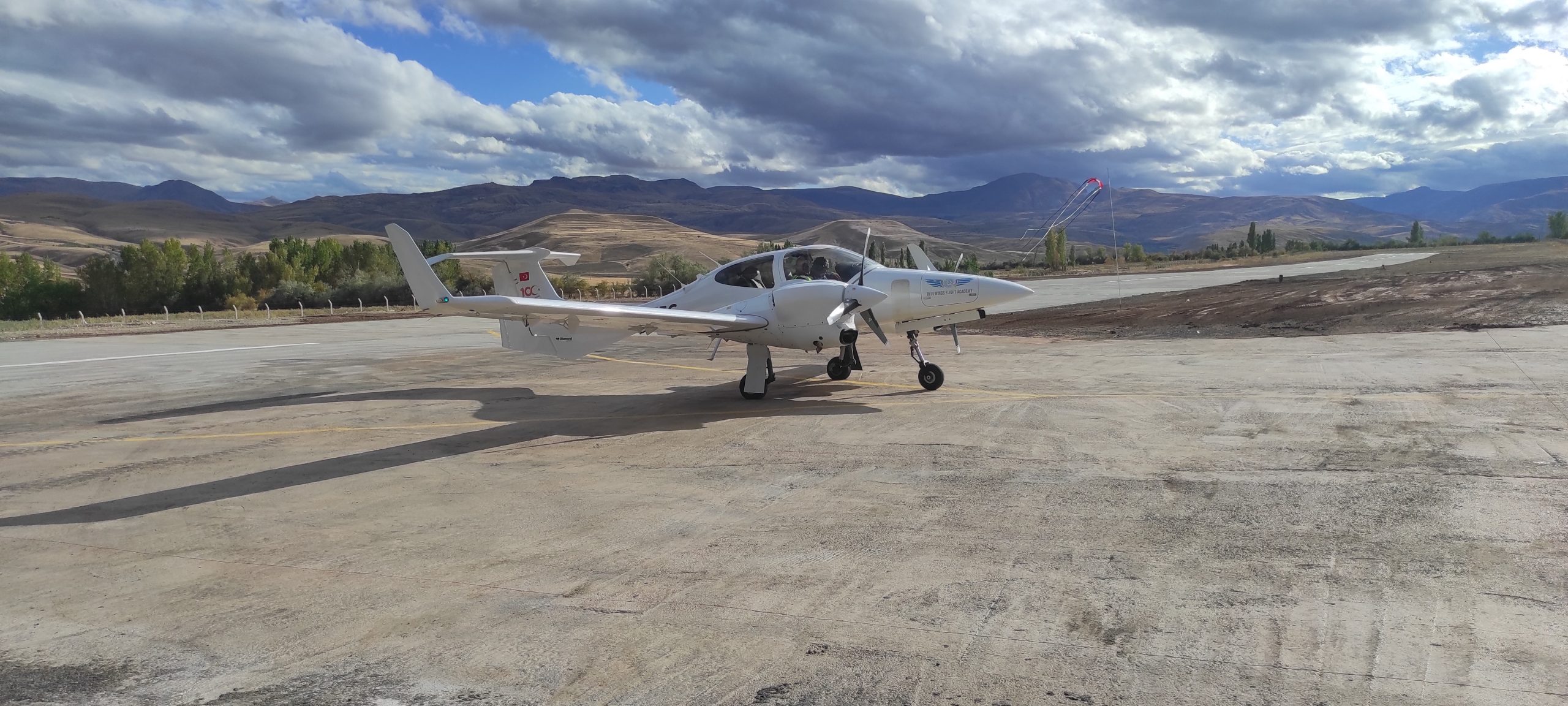 84 Yıl Sonra Tarihi An: Divriği Havaalanı’na İlk Uçak İndi