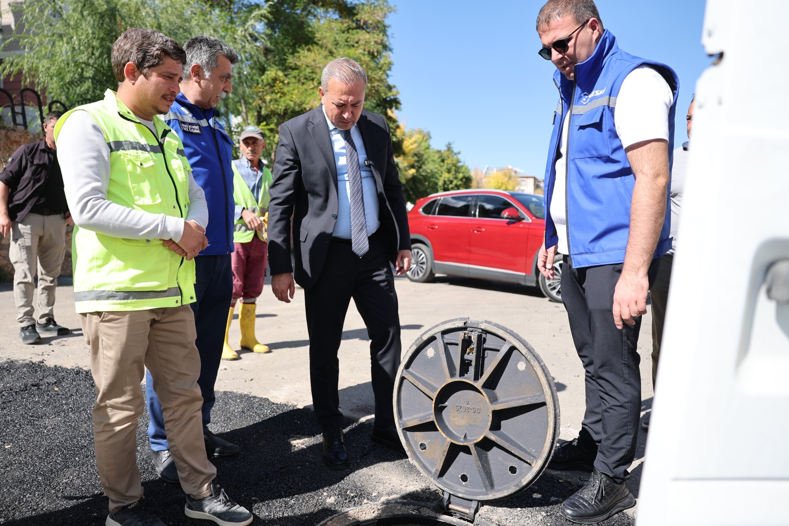 Sivas’ta Yağmur Suyu Hattında Şok Keşif: İçinden Doğalgaz Borusu Çıktı