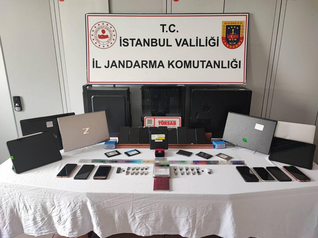 MİT’ten Büyük Siber Operasyon: PTT ve HGS Adıyla Vatandaşları Dolandıran 10 Kişi Tutuklandı!
