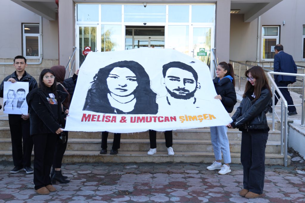 AW557552 05 | Gündem Sivas™ Haber