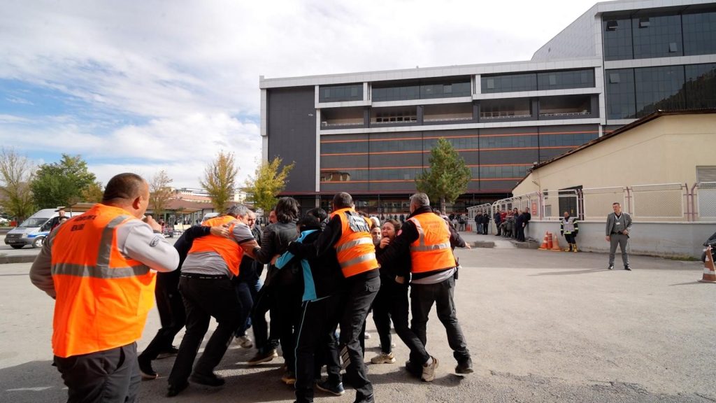 AW559452 04 | Gündem Sivas™ Haber