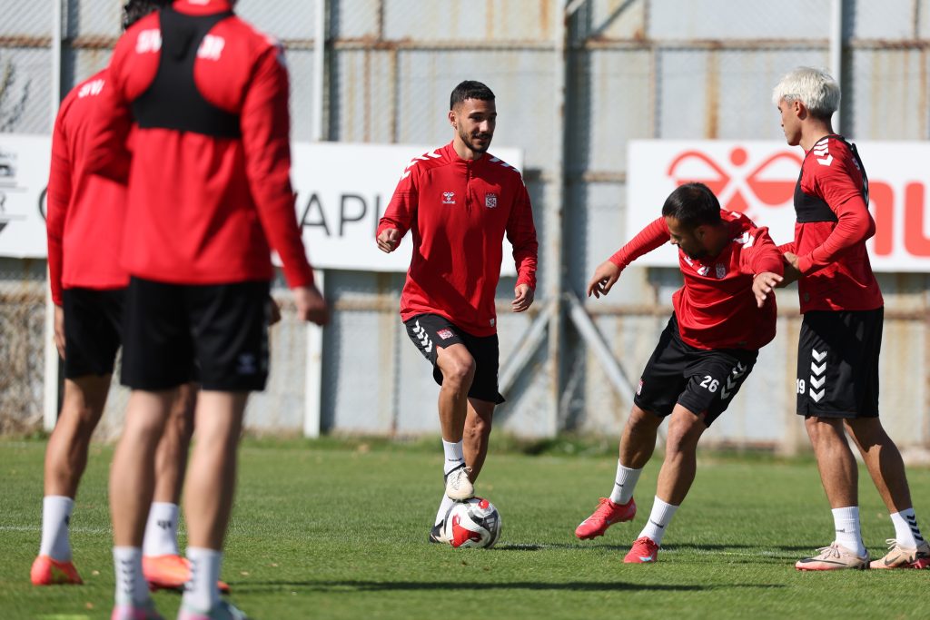 AW560696 04 | Gündem Sivas™ Haber