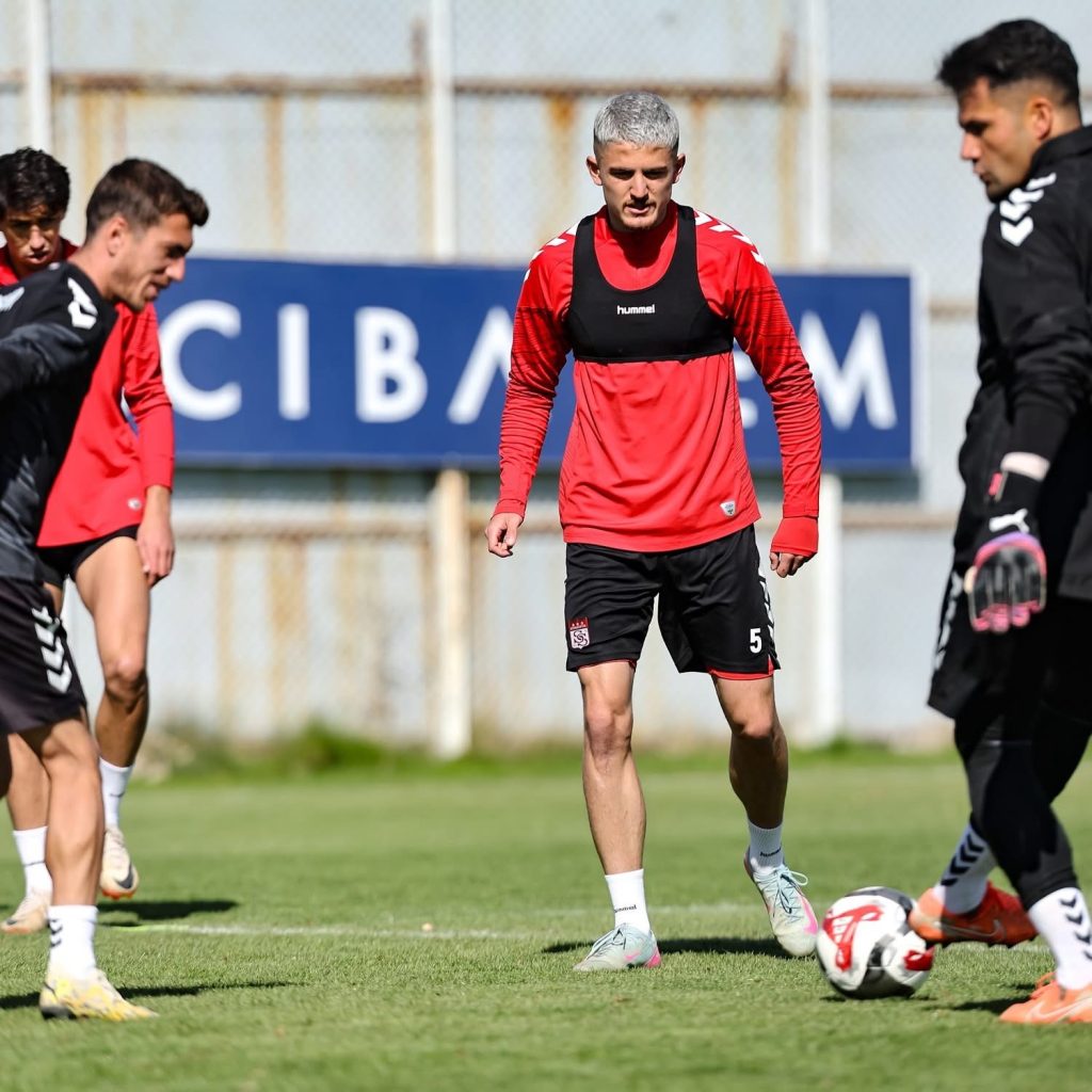 AW561361 03 | Gündem Sivas™ Haber