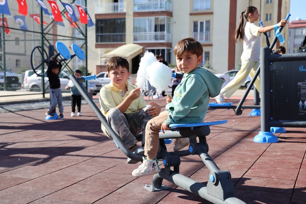 AW561460 09 | Gündem Sivas™ Haber