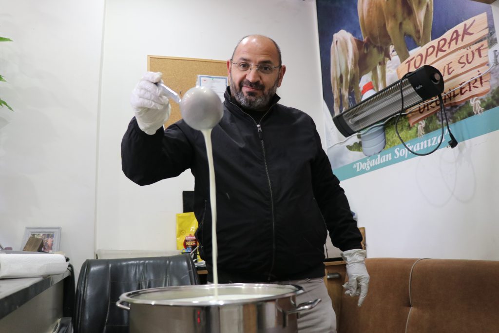 Sivas'ta Köy Sütüne Yönelik Önyargıyı Kıran Anlamlı Etkinlik AW565409 06 | Gündem Sivas™ Haber