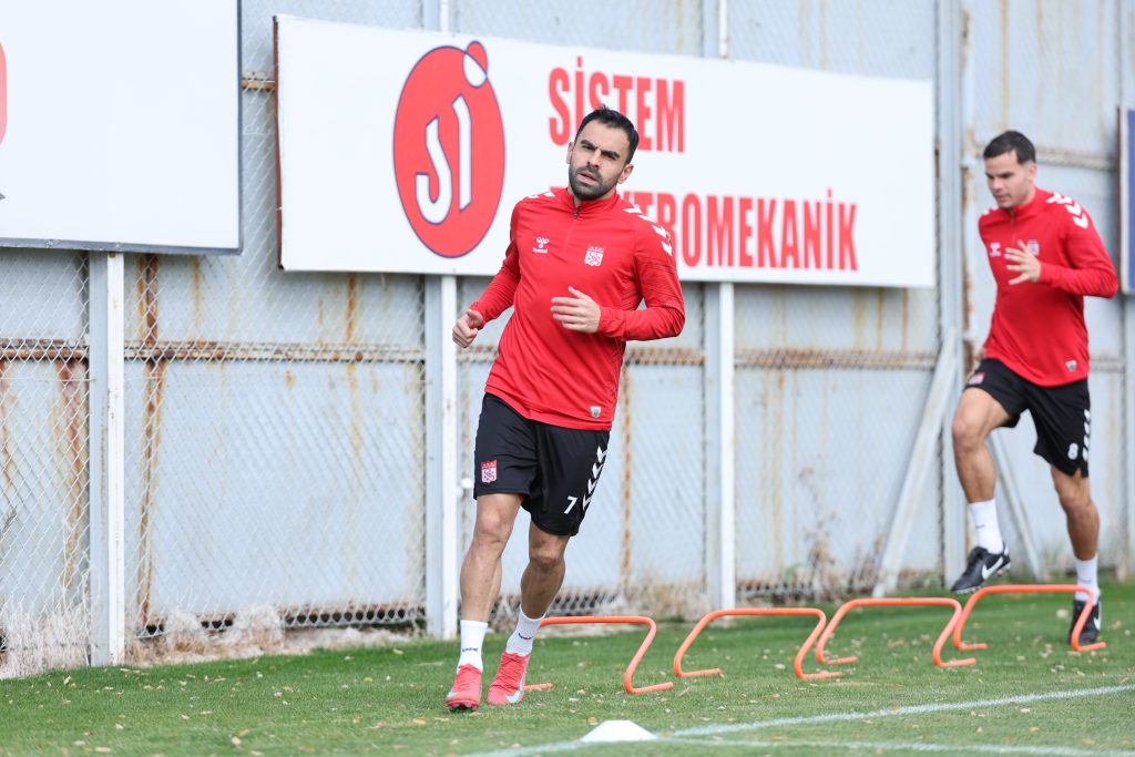 AW566859 02 | Gündem Sivas™ Haber