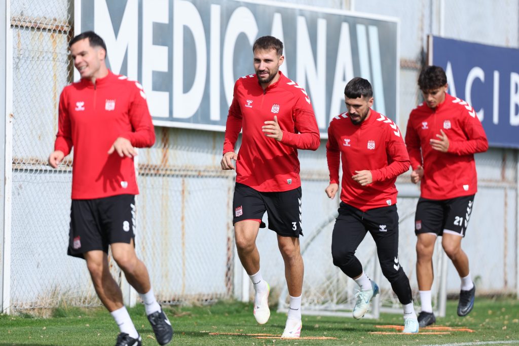 Ziraat Türkiye Kupası: Özbelsan Sivasspor, Kepezspor Maçı Hazırlıklarını Tamamladı, Antalya Yolcusu