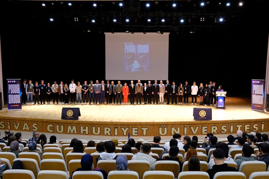 Sivas'ta Teknoloji ve Savunma Sanayisi Buluşması: Pusula Zirvesi Başladı