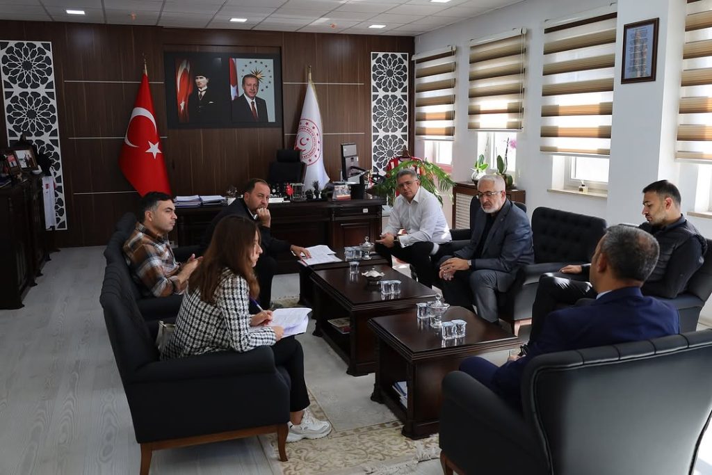 Sivas’ta Engelli ve Yaşlı Hizmetleri Değerlendirme Toplantısı Yapıldı