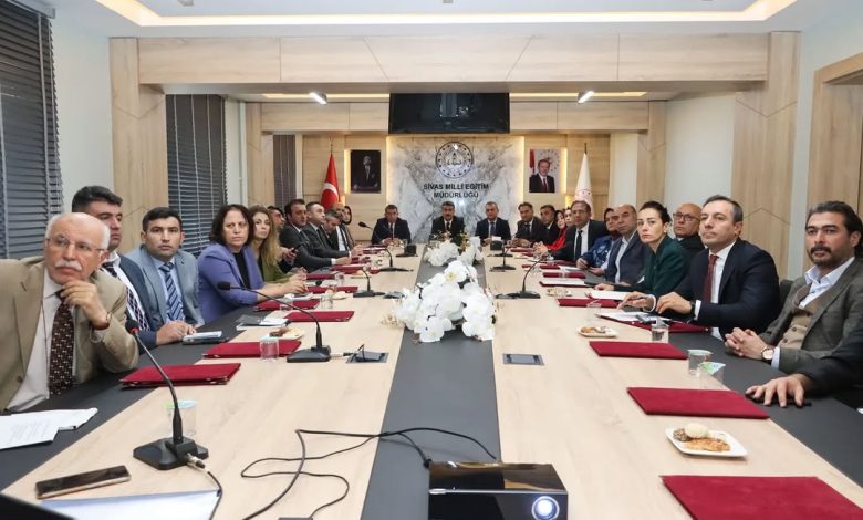 Sivas'ta Eğitim Projeleri Masaya Yatırıldı DP3y3nQjCXs | Gündem Sivas™ Haber