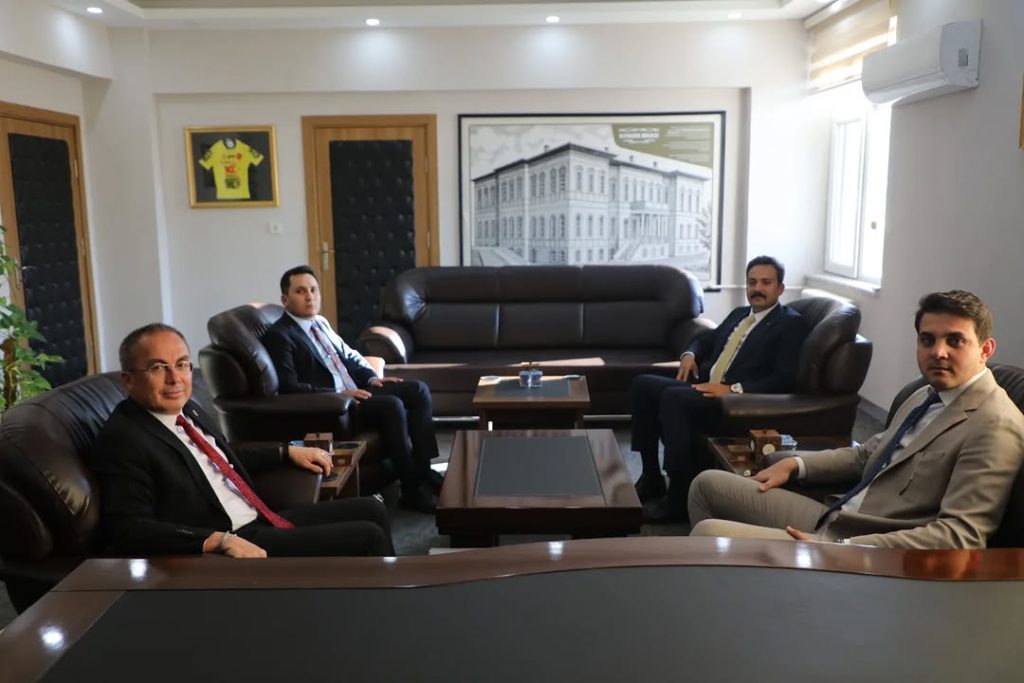 Sivas Gençlik ve Spor İl Müdürü Şahin Ertem’e Kaymakamlardan Nezaket Ziyareti