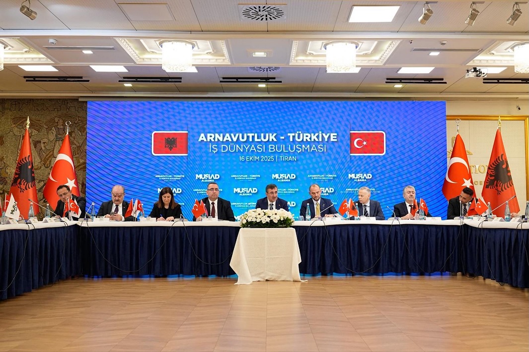 Türkiye ve Arnavutluk İş Dünyası 925 Milyon Dolarlık İhracat Hedefi İçin Buluştu