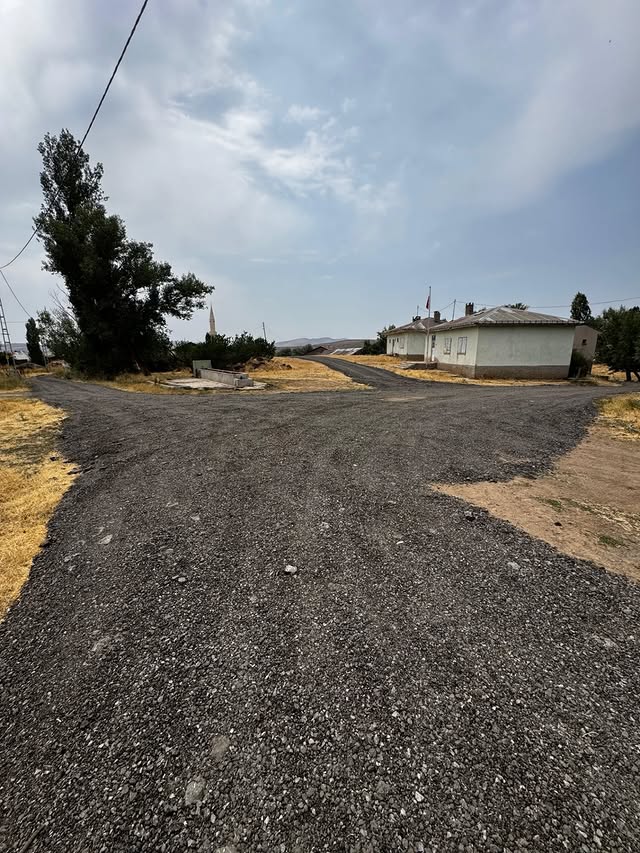 Yıldızeli Yeniköy Köyü’ne Yeni Stabilize Yol