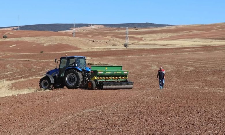 Sivas'ta Buğday ve Arpa Verimini Artırmak İçin Bilimsel Demonstrasyon Çalışmaları Başladı DPglER3CBdP | Gündem Sivas™ Haber