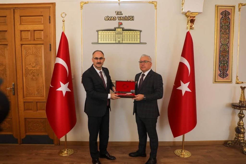 Sivas’ta Gençlik ve Spor Yatırımları İçin Önemli Ziyaret