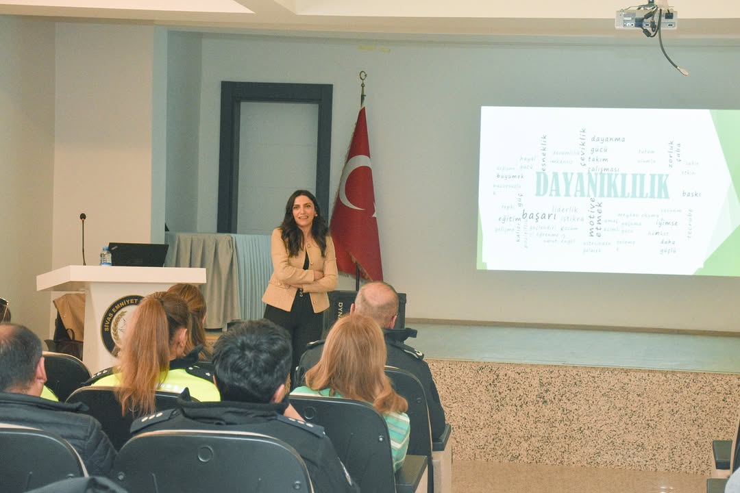 Sivas Emniyet Müdürlüğü Personeline "Ruh Sağlığının Önemi" Semineri