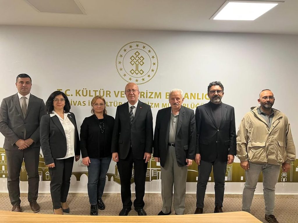 Sivas’ta Kültüre Destek: 1000 Temel Eser Projesi Yayın Kurulu Toplantısı Yapıldı
