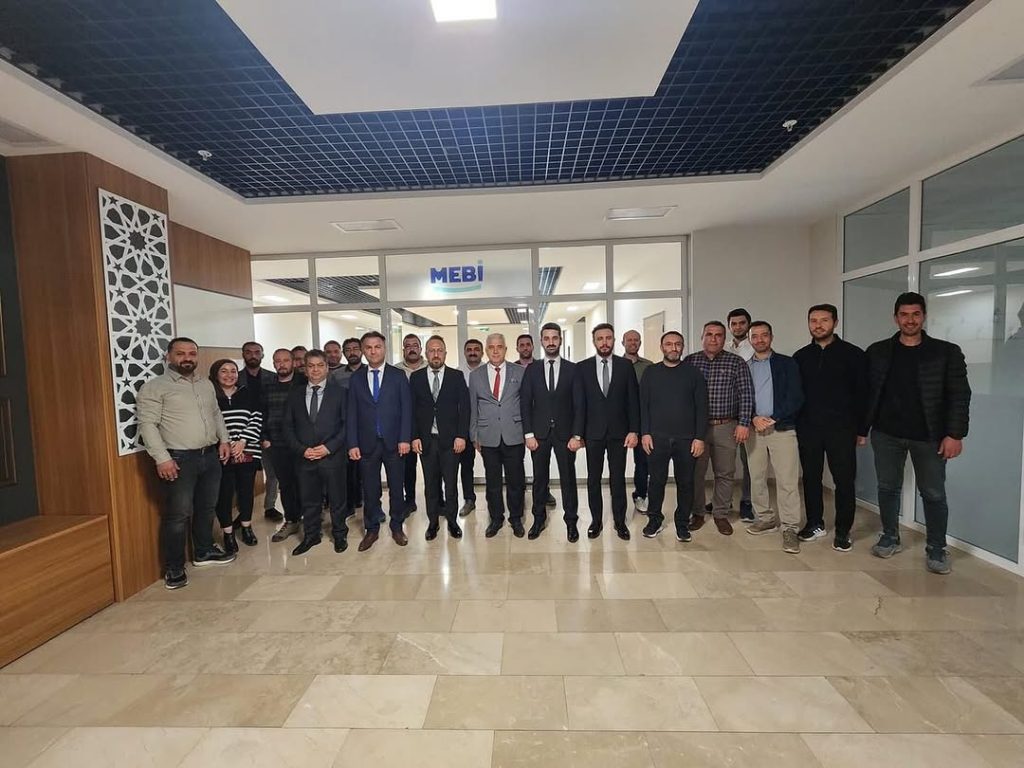 Sivas’ta MEBİ Eğitim Platformu Yerinde İncelendi / Öğrencilere Bireysel Öğrenme Desteği
