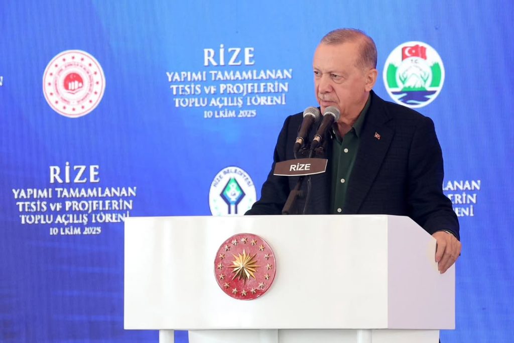 Rize’de Eğitimden Altyapıya Bir Dizi Yatırım Hizmete Açıldı