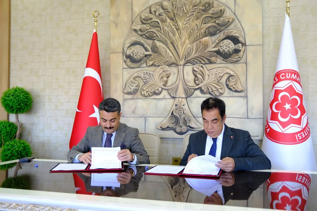 Sivas'ta Eğitimde İş Birliği: Üniversite ve Lise Protokol İmzaladı