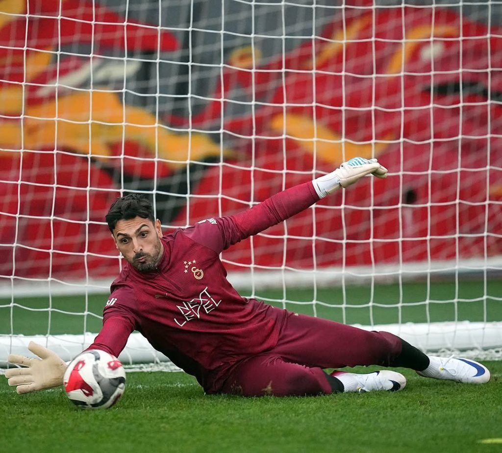 Galatasaray, Başakşehir Maçına Kemerburgaz’da Hazırlanıyor