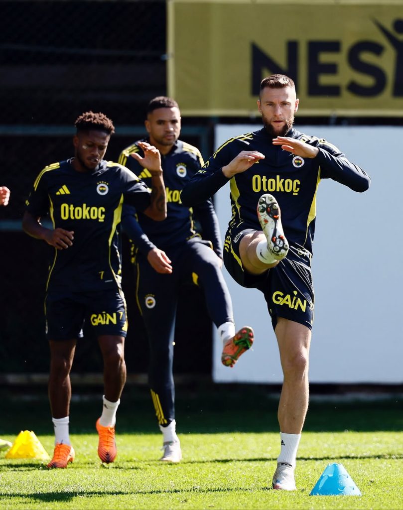 Fenerbahçe, Stuttgart Maçı Hazırlıklarına Başladı