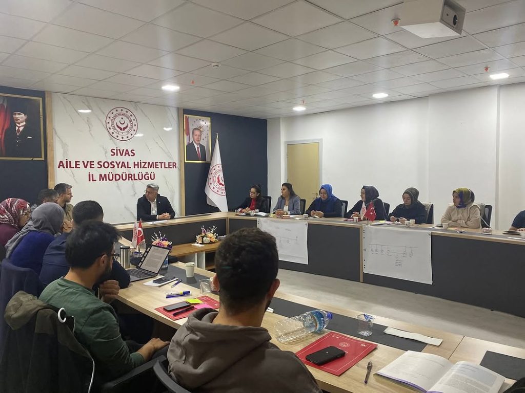 Sivas’ta Çocuk Koruma Alanında Karar Destek Mekanizmaları Eğitimi Verildi