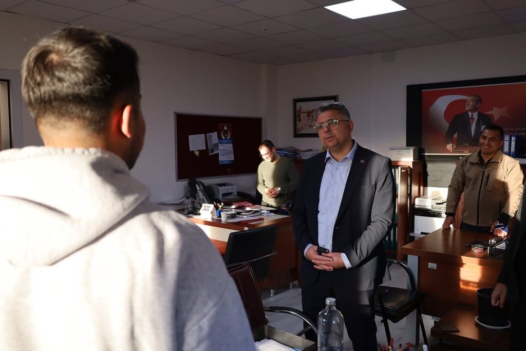 Sivas Aile ve Sosyal Hizmetler İl Müdürü Kırmızıtaş, ÇEKOM’u Ziyaret Etti