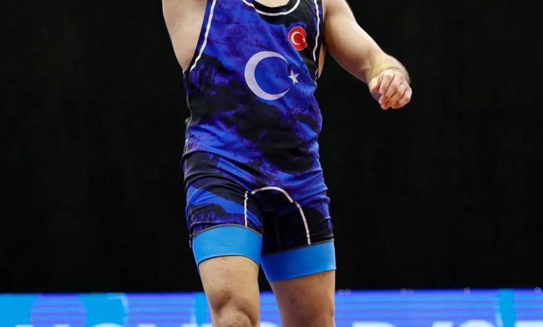 Sivas Belediyespor'da Gururlandıran Başarı: Muhammet Halit Ozmuş U23 Dünya İkincisi Oldu DQPkhIIDC0F | Gündem Sivas™ Haber