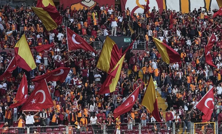 Galatasaray Taraftarı, Pasifik Holding'in Desteğiyle Takımını 'Next Level'a Taşıyor DQRmICqiE0v | Gündem Sivas™ Haber