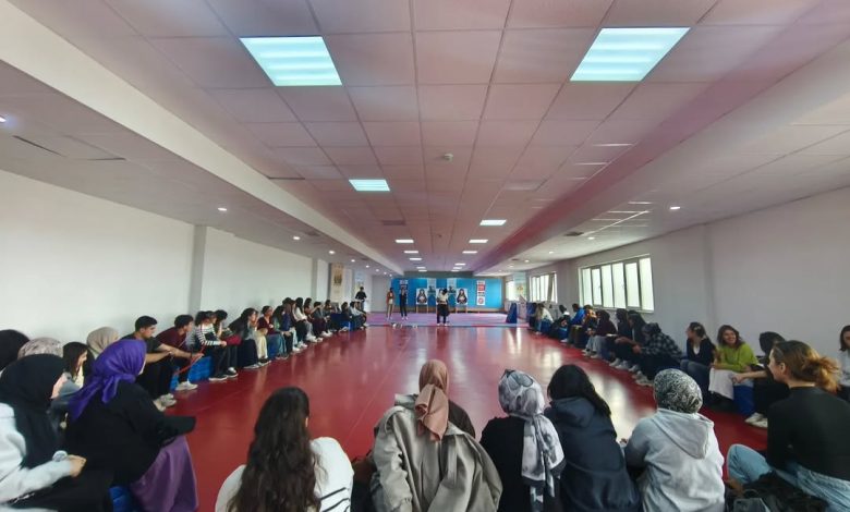 Sivas'ta Yurt Öğrencileri Geleneksel Türk Okçuluğu ile Tarihe Yolculuk Yaptı DQTcmLtjDlz | Gündem Sivas™ Haber