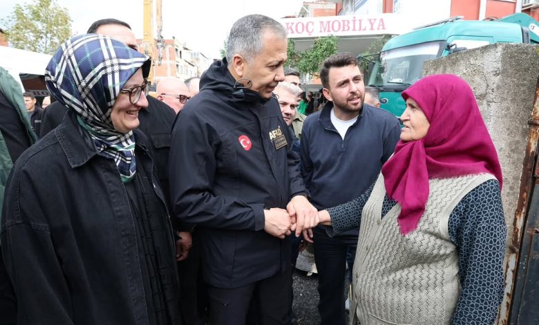 Sındırgı Depremi Sonrası Halkla Buluşma: Can Kaybı Yaşanmadı DQW6rh6DA2d | Gündem Sivas™ Haber