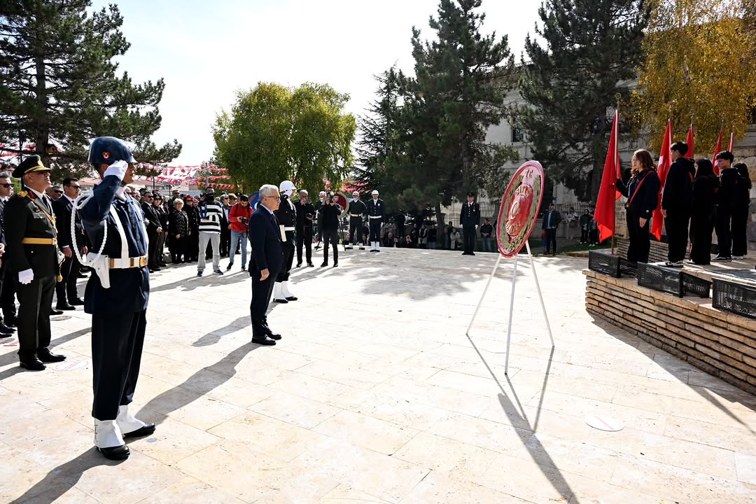 Sivas'ta 29 Ekim Cumhuriyet Bayramı'nın 102. Yılı Coşkuyla Kutlandı