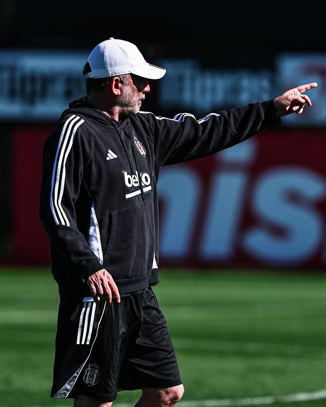 Beşiktaş, Fenerbahçe Derbisi İçin Hazırlıklarını Sürdürüyor