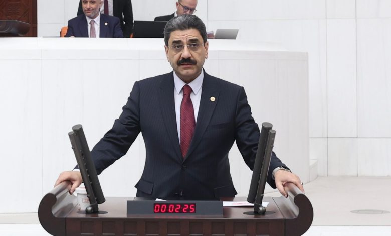 AK Parti Sivas Milletvekili Hakan Aksu'dan Güçlü Cumhuriyet Bayramı Mesajı AK Parti Sivas Milletvekili Hakan Aksu’dan Güçlü Cumhuriyet Bayramı Mesajı