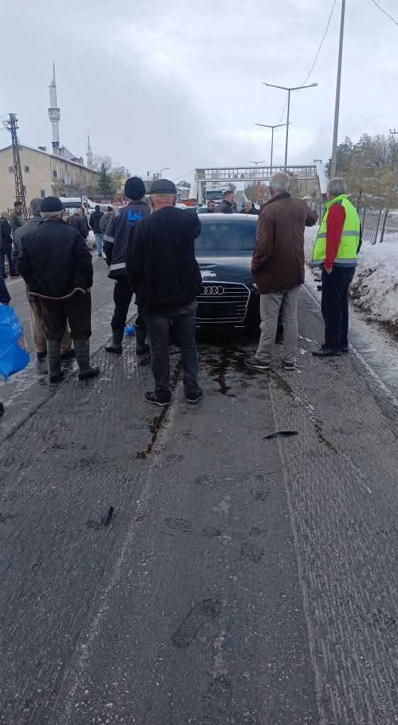 Alacahan Yolunda Korkunç Kaza: Bir Kız Çocuğuna Daha Araç Çarptı! Alacahan Yolunda Korkunç Kaza: Bir Kız Çocuğuna Daha Araç Çarptı!