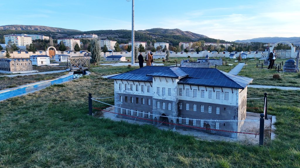 Gökmedrese'den Divriği Ulu Cami'ye: Sivas'ın Kalbi Burada Atıyor AW571826 04 | Gündem Sivas™ Haber