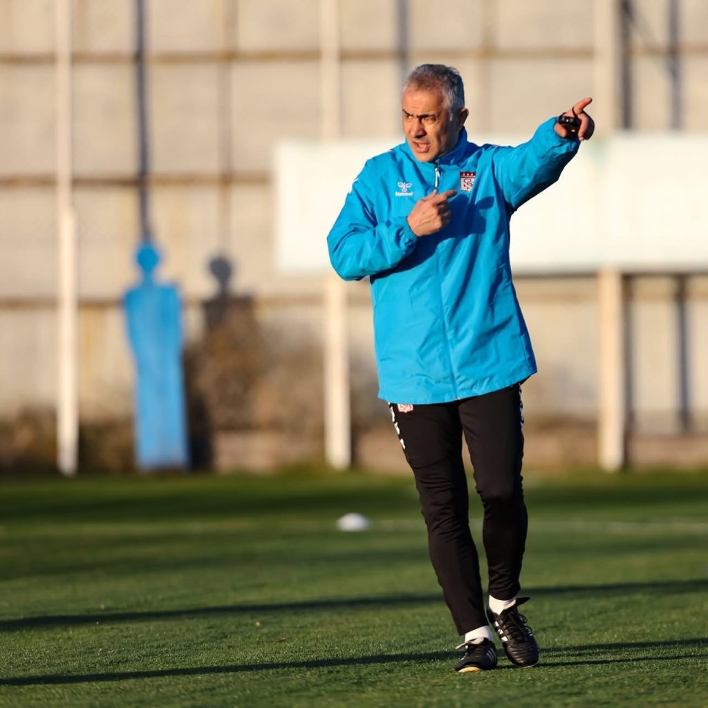 Trendyol 1. Lig: Özbelsan Sivasspor, Manisa FK Maçı Hazırlıklarına Başladı! AW572217 03 | Gündem Sivas™ Haber