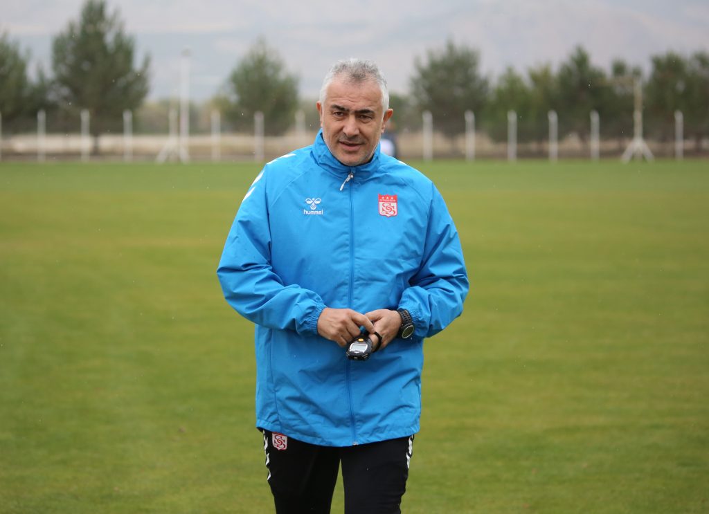 Özbelsan Sivasspor'da Manisa FK Maçı Öncesi Kritik Açıklamalar: "Bu Maç Final Niteliğinde" AW572778 01 | Gündem Sivas™ Haber