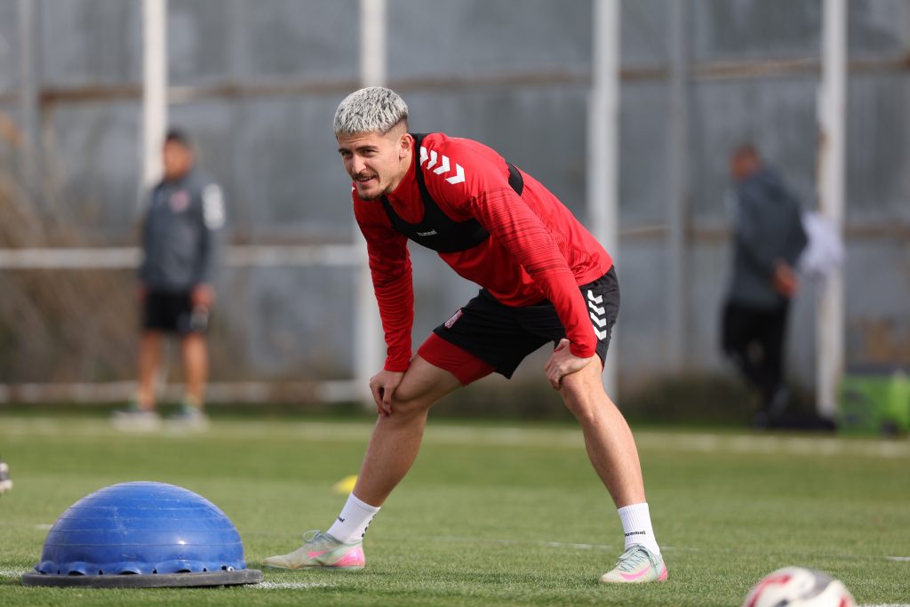 AW574241 03 | Gündem Sivas™ Haber