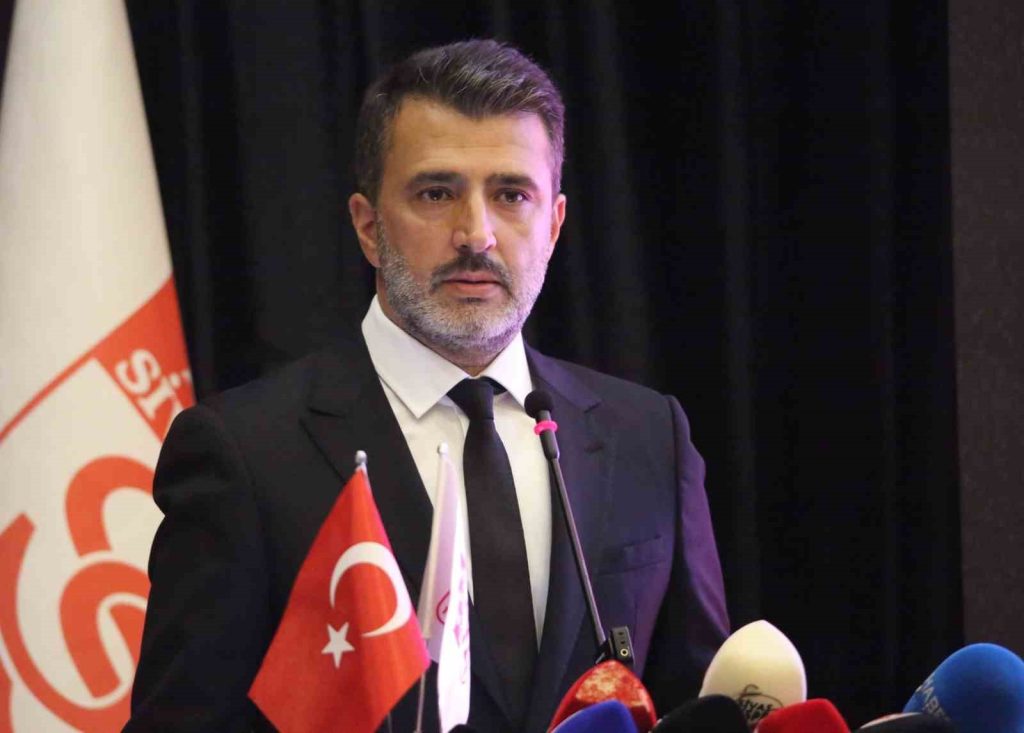 Özbelsan Sivasspor’da Şok Gelişme: Başkan Gökhan Karagöl İstifa Etti!