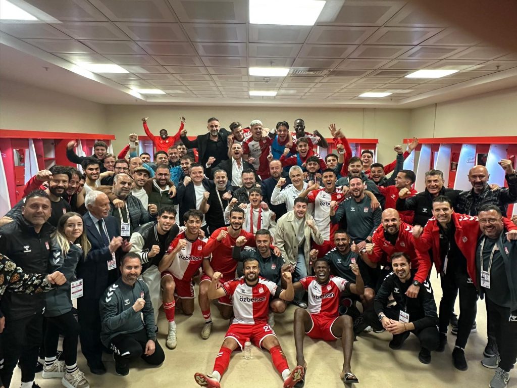 AW575636 02 | Gündem Sivas™ Haber