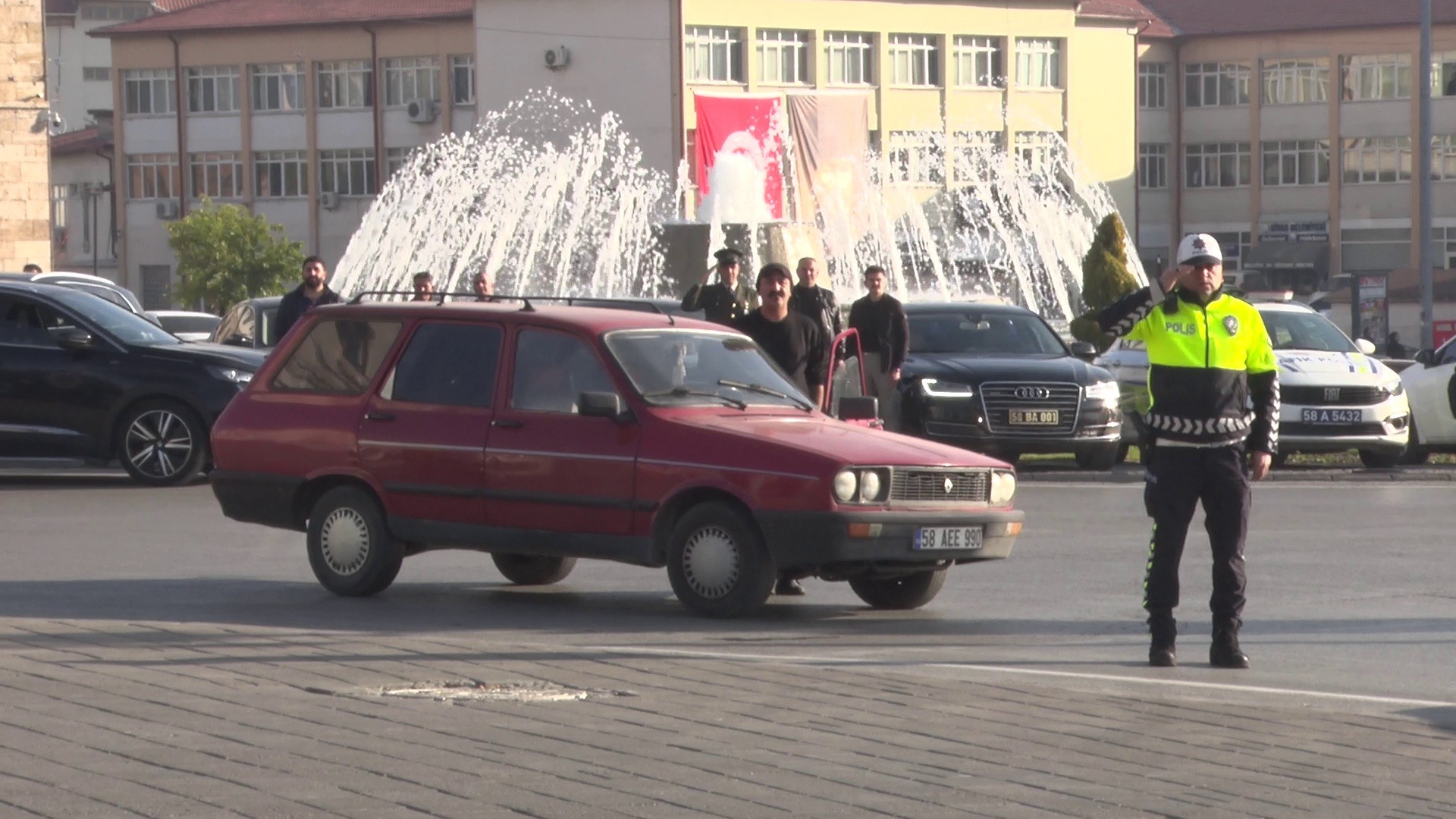 Sivas'ta 10 Kasım Atatürk'ü Anma Töreni: Hayat 09.05'te Durdu