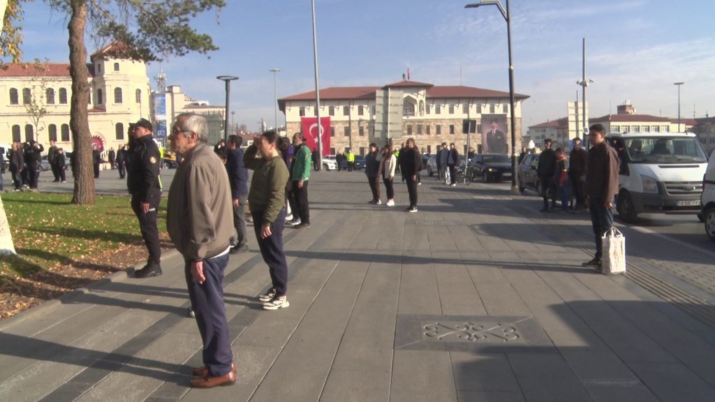 AW576433 06 | Gündem Sivas™ Haber