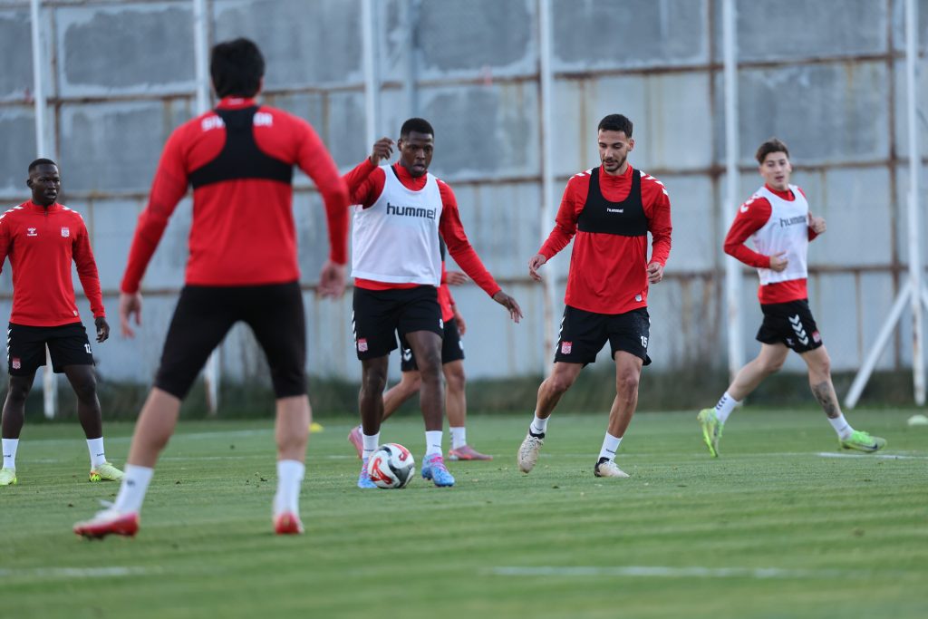 AW578285 02 | Gündem Sivas™ Haber