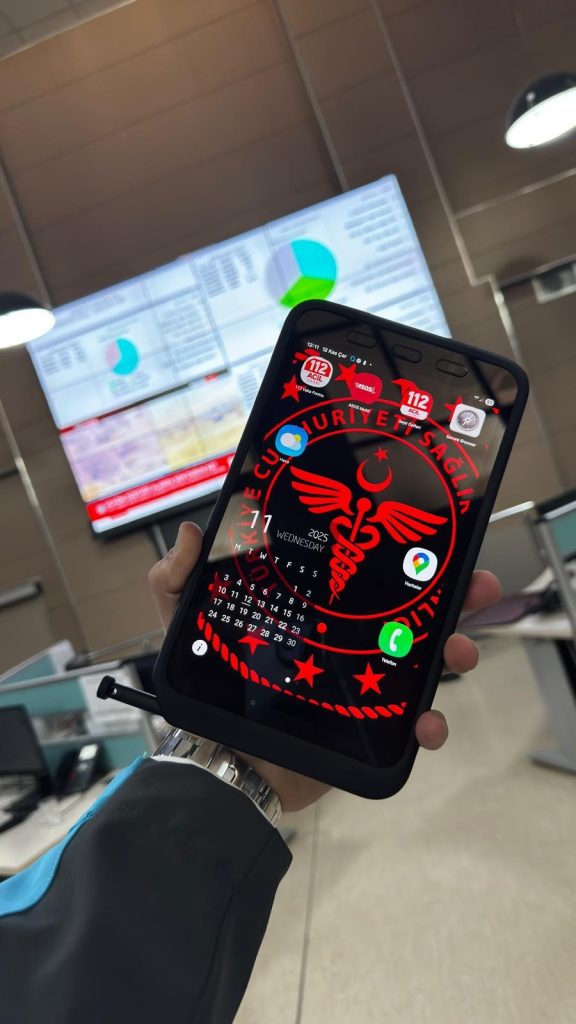 Sivas Sağlıkta Dijital Dönüşüm Başladı: Ambulanslarda EVS Dönemi AW578753 02 | Gündem Sivas™ Haber